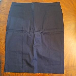 New black skirt, size 16